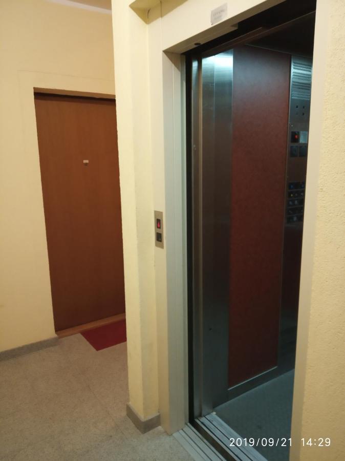 Vlado Apartment Vs Beograd Eksteriør billede